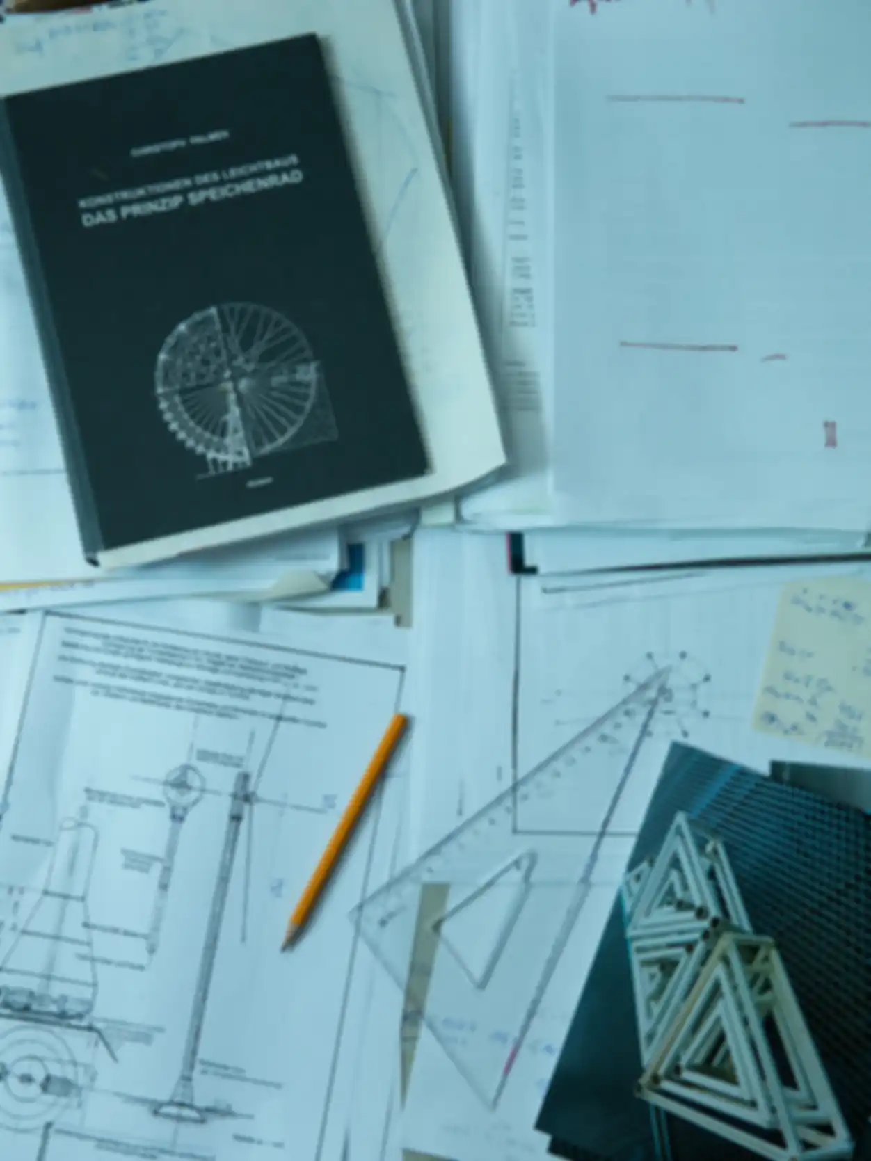 Documents on the wind turbine