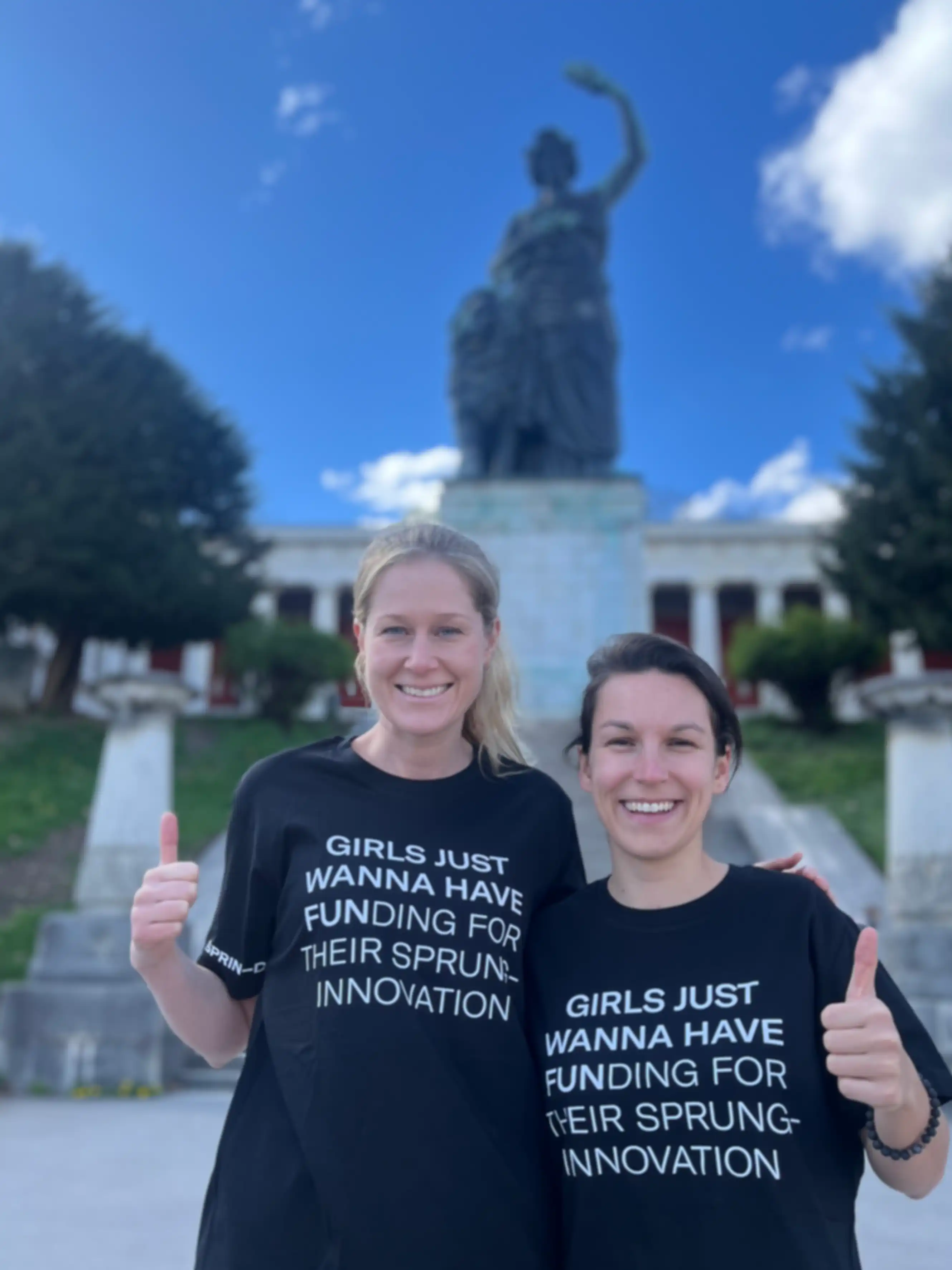 Portrait of Heike Freund, Chief Operating Officer and Dr. Jana Jung, Manager Operations, MARVEL FUSION GmbH