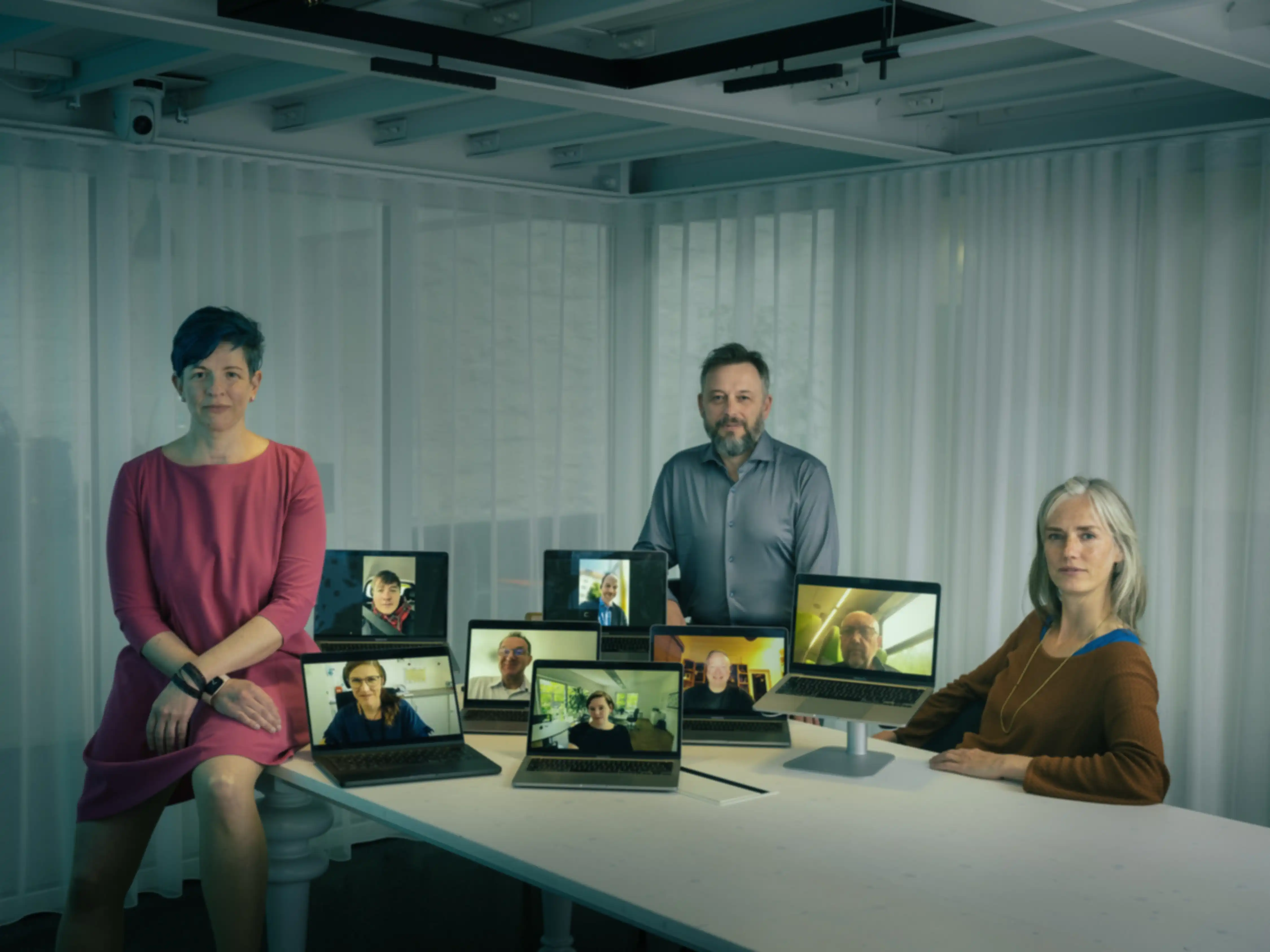 Gruppenfoto der Jury der "EUdi Wallet Prototypes" Challenge