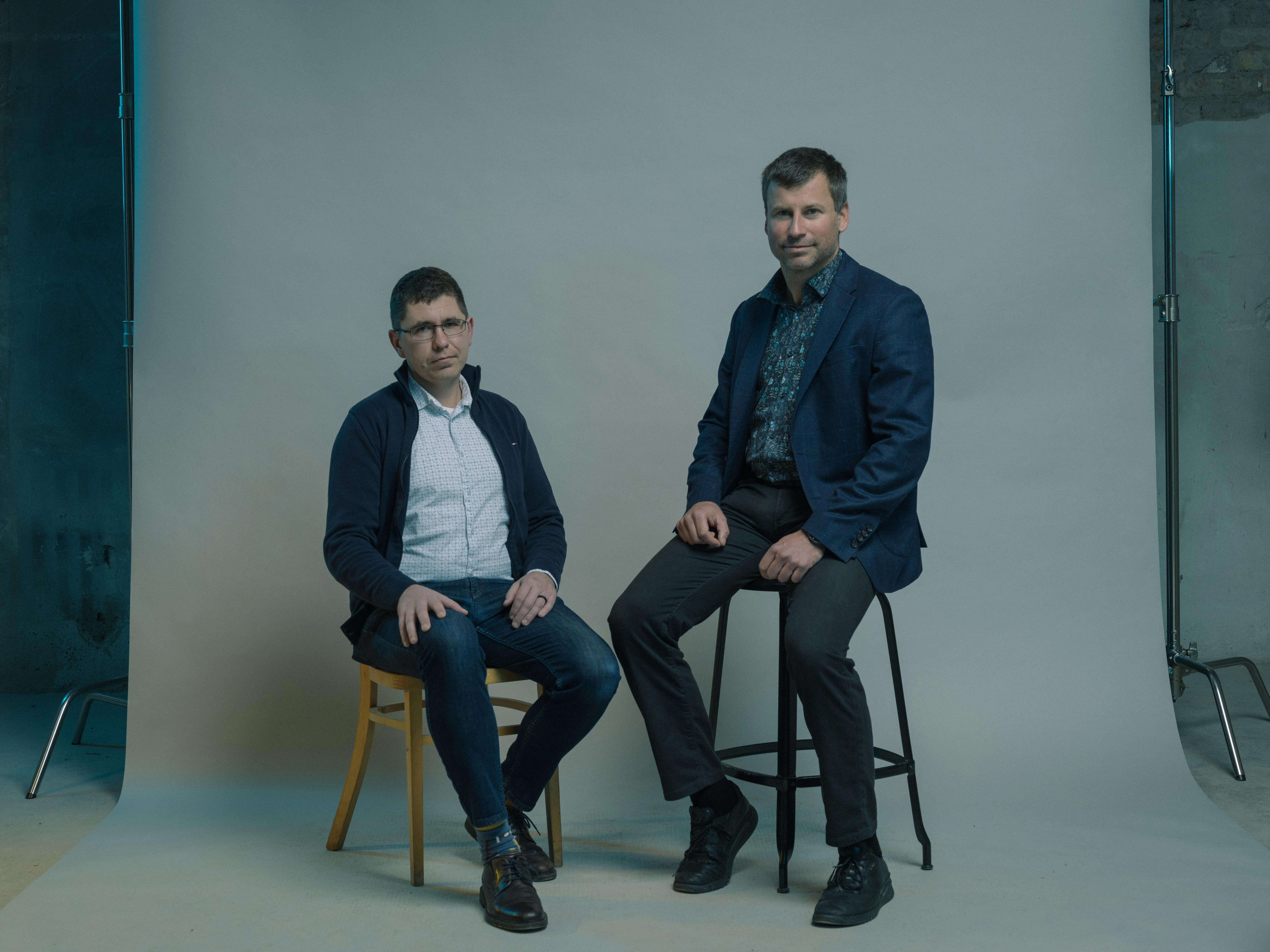 Robust, Agile, and Distributed UAV Swarm